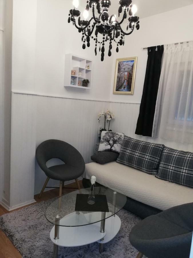 Apartment Lily Zadar Eksteriør billede
